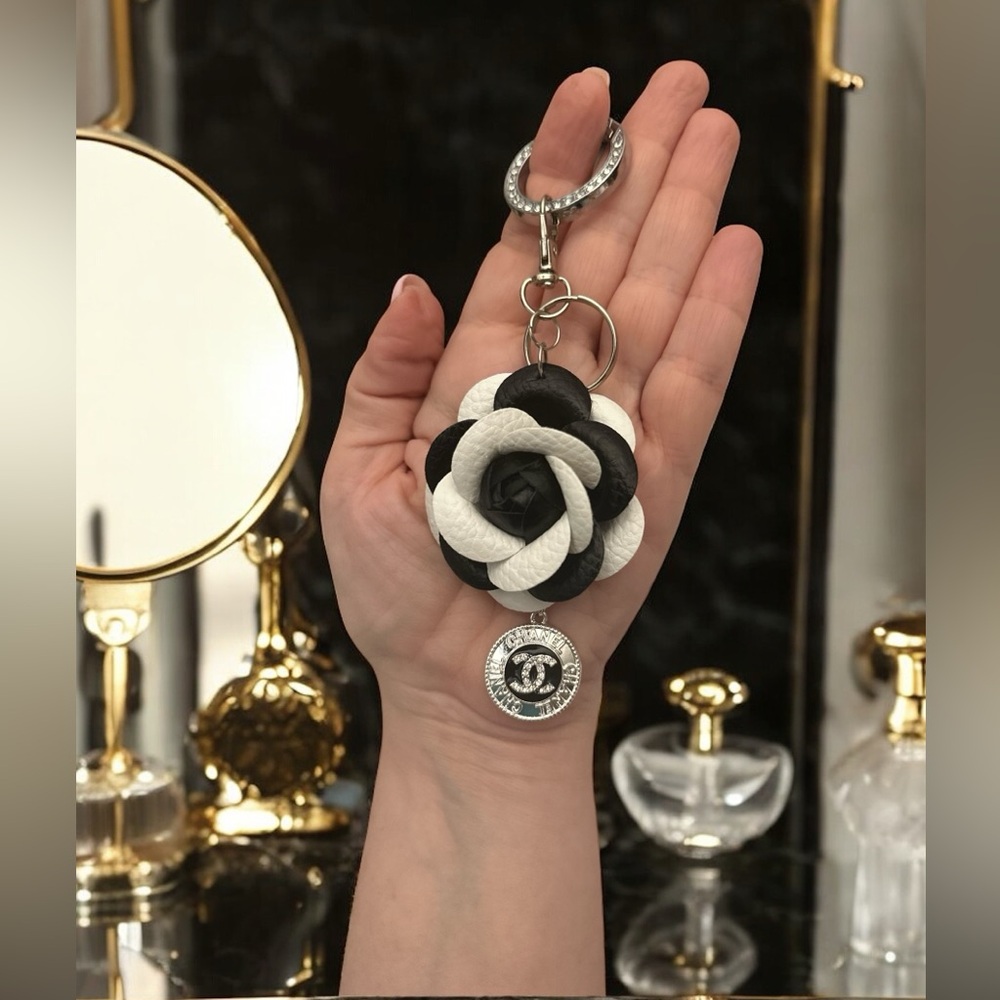Customized Bag Charm - Picture 4 of 16